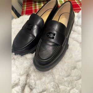 Coach Leah Loafer 🖤🖤